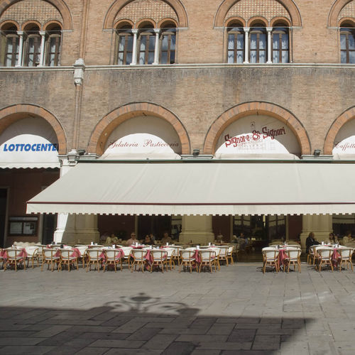 Folding-arm awning - VICTORY - KE Outdoor Design - manual / commercial / patio