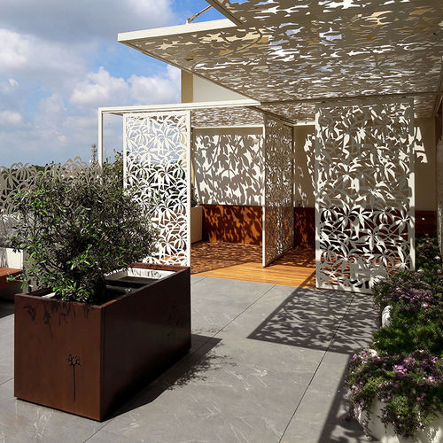 Aluminum screen wall - Logical Space design - garden / patio / custom
