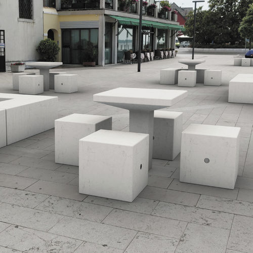 Contemporary table - REA - BELLITALIA - engineered stone / engineered stone base / square