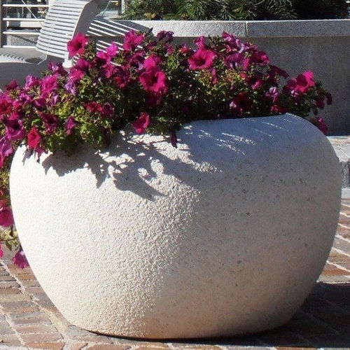 Engineered stone planter - LUNA  - BELLITALIA - round / with tank / contemporary