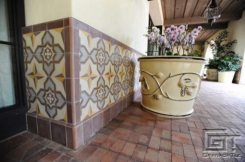 Cement tile - LA ROCHELLE 1011 - Granada Tile - polished / indoor / floor