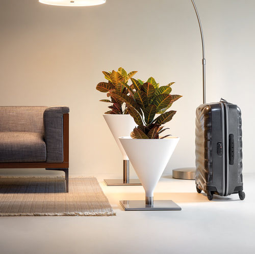 Stainless steel planter - KYOTO - Made Design Barcelona - polyethylene / conical / with automatic watering