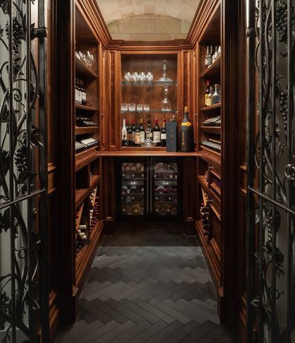 Serving wine cabinet - Clive Christian - wall-mounted / wooden / with ...