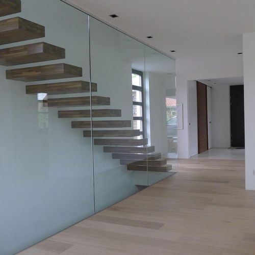 Straight staircase - EGO : 648A - Créateur d'escaliers Treppenmeister - wooden step / home / indoor