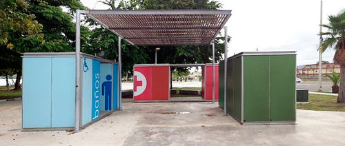 Information kiosk - HABANA 25 - URBADIS Microarquitectura - metal