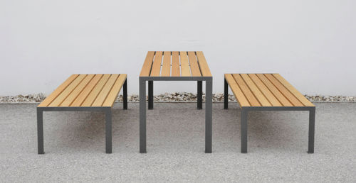 Contemporary table and chair set - MIRAMONDO : LA STRADA  - Pro Urba - Aqua Pro Urba - wooden / metal / for public space