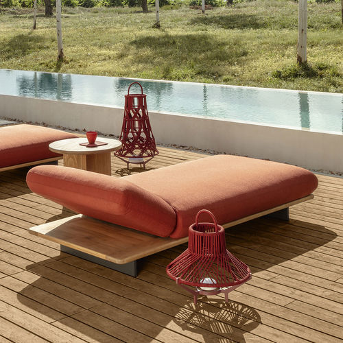 Contemporary sun lounger - VENICE - TALENTI - fabric / teak / pool