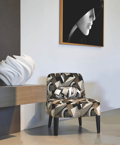 contemporary fireside chair - Mazzoli Design