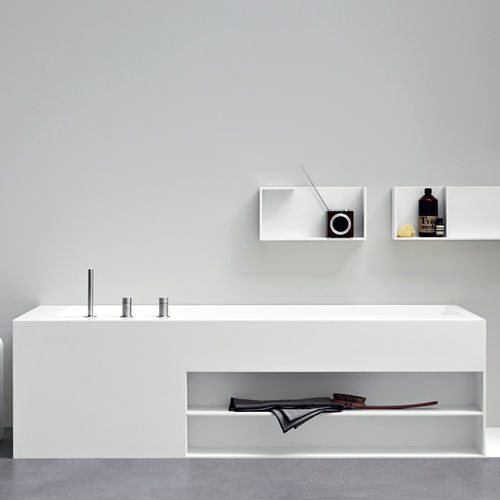 Free-standing bathtub - Day - Rexa Design - for homes / Corian® / contemporary