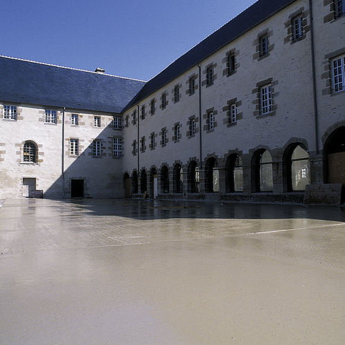 Structural concrete - AGILIA® HORIZONTAL MÉTAL - Lafarge concrete - security / waterproof / high-resistance