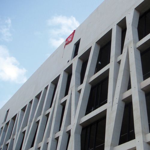 Structural concrete - AGILIA® ARCHITECTURAL - Lafarge concrete - security / self-consolidating / high