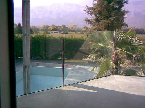 Glass railing - FENDERGLASS® - Miroiterie de Chartreuse - with panels / outdoor / for patio