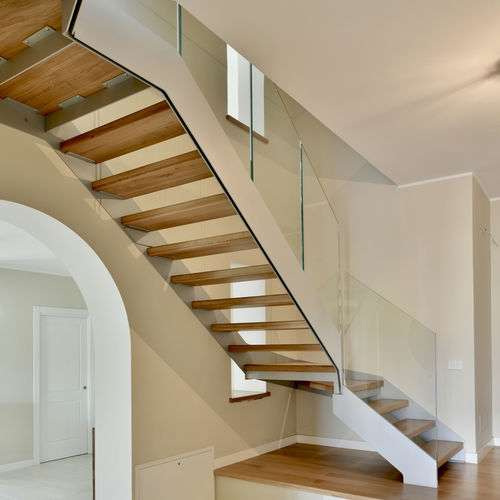 Straight staircase - PLANA LUMINA C - TECNOSCALE - quarter-turn / half-turn / wooden step
