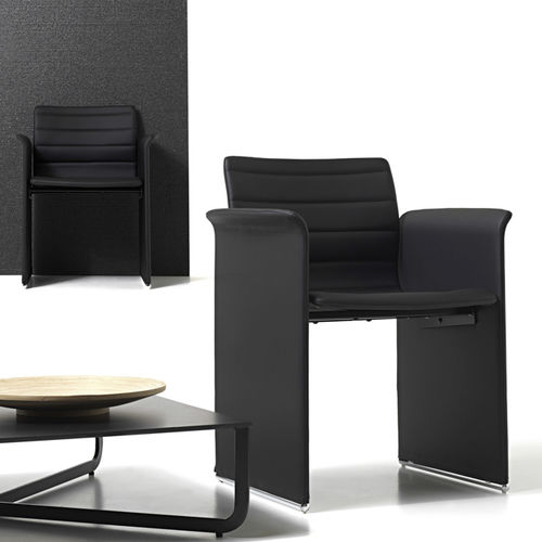 Contemporary visitor armchair - MISTER - Diemme - polyurethane foam / wooden / steel