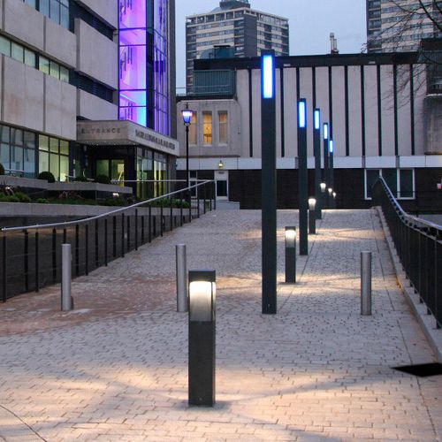 Urban lamp post - QUADRIO180 URBAN - Arcluce S.p.A. - garden / contemporary / cast aluminum
