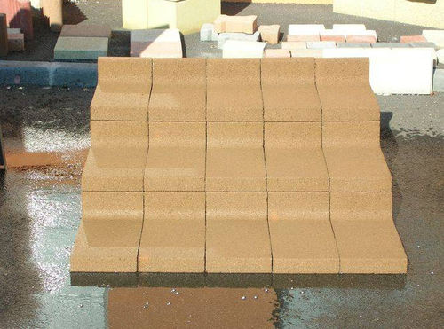 Concrete stair nosing - Perin