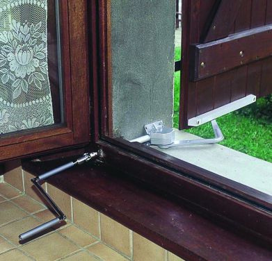 Swing shutter automation - WIMAN - Wimove
