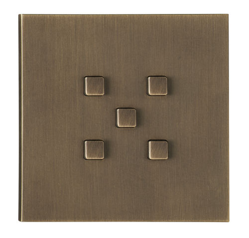 Light switch - COLLECTION MANHATTAN: PMA005BM - LUXONOV - push-button / recessed / brass