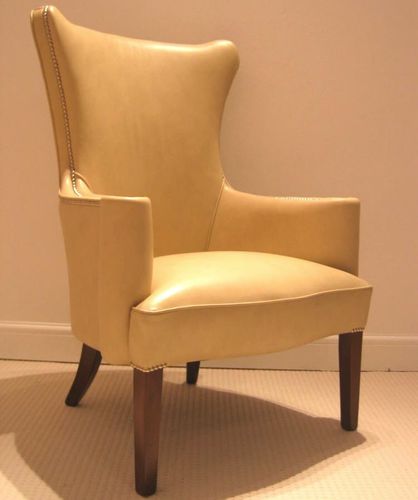 Traditional visitor armchair - Florence  - Kingsgate Furniture ltd - leather / wooden / high back
