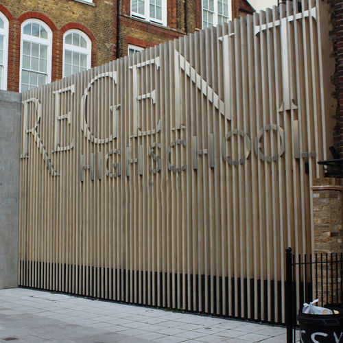 Wooden solar shading - FENCING-REGENTS-SCHOOL  - Accsys Technologies - steel / sheet metal / for facade