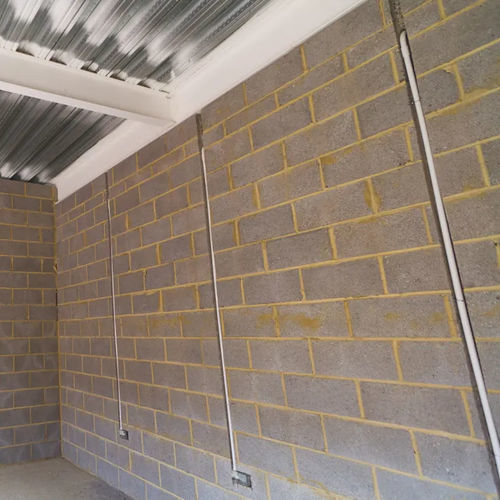 Solid concrete block - MASTERLITE® PRO - Aggregate Industries - lightweight / for wall / for load-bearing walls