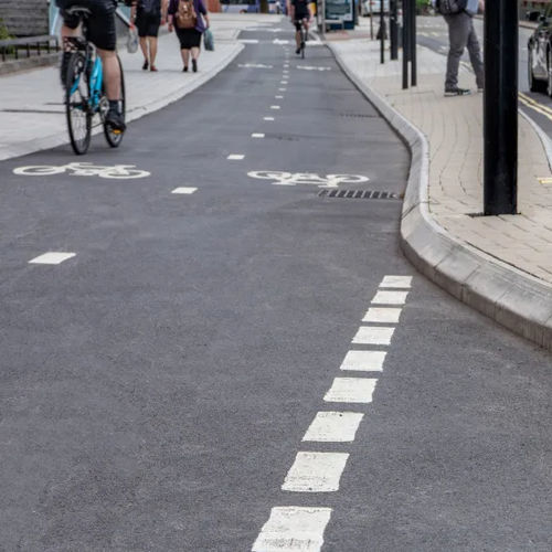 Sidewalk edge - ACCESS KERB - Aggregate Industries - concrete / bus platform / other shapes