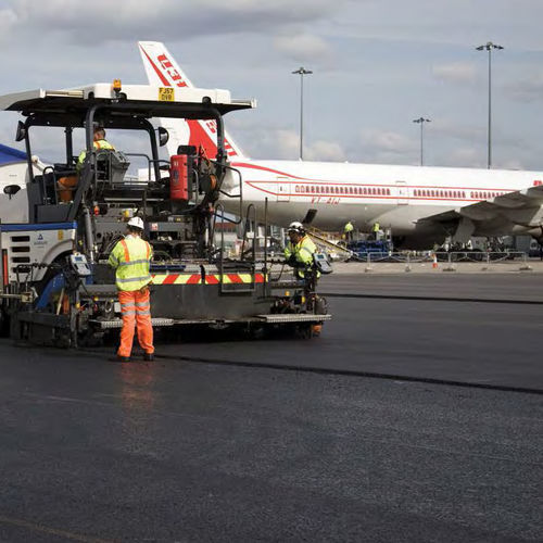 Asphalt flooring - SUPERAIRMAT® - Aggregate Industries - for outdoor use / road / tile