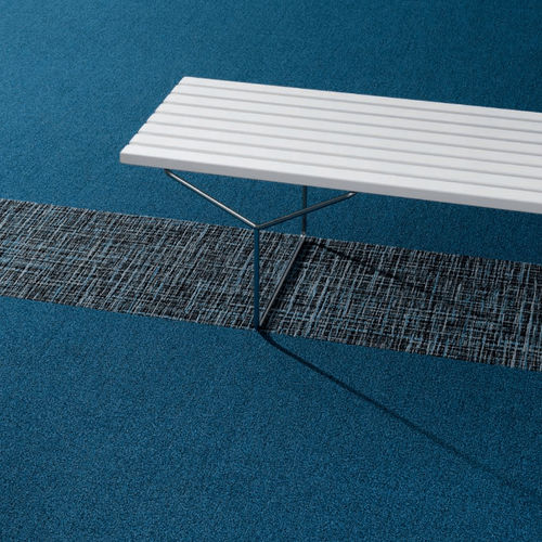 Carpet tile JUXTAPOSE EUROPE Milliken Contract tufted / loop