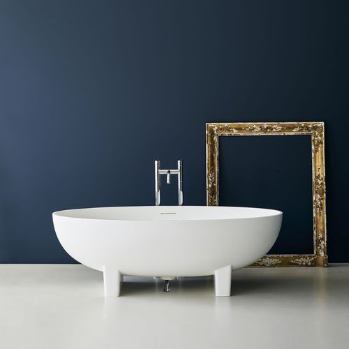 Oval bathtub - LACRIMA - Clearwater Baths - with legs / composite / white