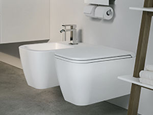 Wall-hung toilet - WQUADRO - MOMA DESIGN - ceramic / home / elongated