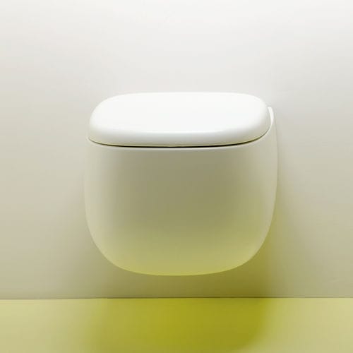 Wall-hung toilet - SEED - VALDAMA - ceramic / modern