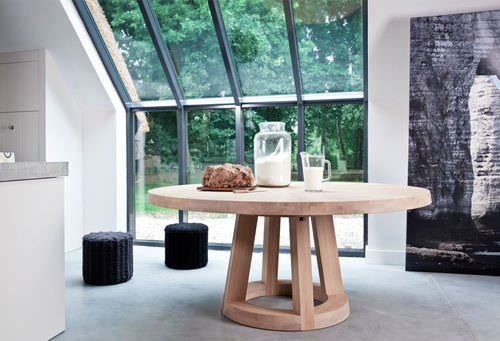 Contemporary table - SOLID - Odesi. Dutch Design Online - wooden / round