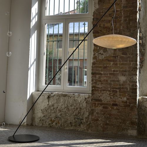 Floor-standing lamp - ZEN  - CÉLINE WRIGHT  - stainless steel / Japanese paper / contemporary