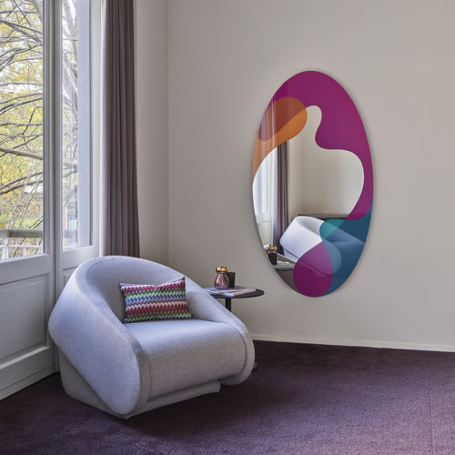 Wall-mounted mirror - SPEKTRUM  - DEKNUDT MIRRORS  - contemporary / oval / blue