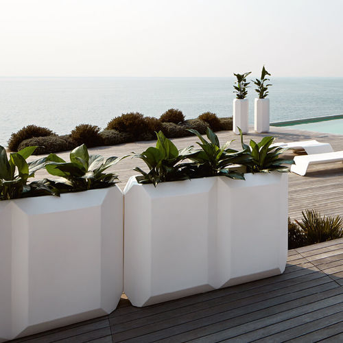 Polyethylene plant pot - GEM - Myyour - square / rectangular / illuminated