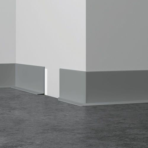 Brown baseboard - WLK 20 - DÖLLKEN Profiles GmbH - beige / gray / black