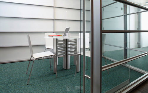 Tufted carpet - RESIST 100 - MODULYSS  - loop pile / synthetic / tertiary