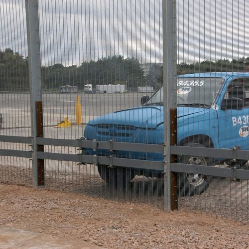 Wire mesh fencing - HiSec Super  - ZAUN FENCING  - industrial / for public spaces / galvanised steel