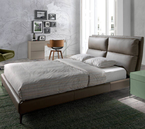Double bed - 7014 - Angel Cerdá - contemporary / upholstered / with headboard