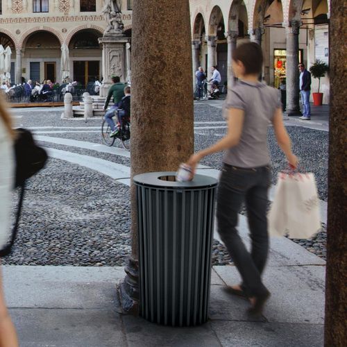 public trash can - URBANTIME