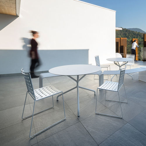 Contemporary table - RIBALTONE - URBANTIME - HPL / steel base / round