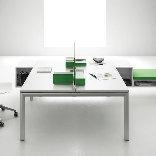 Workstation desk - XE - FAMO - free-standing / multiplace / contemporary