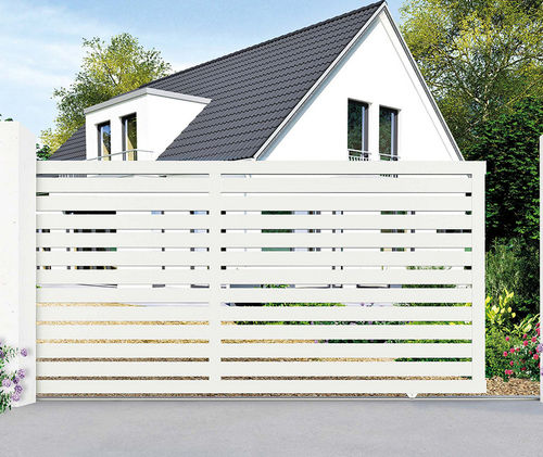Swing gate - IZERON - La Toulousaine - sliding / aluminum / louvered