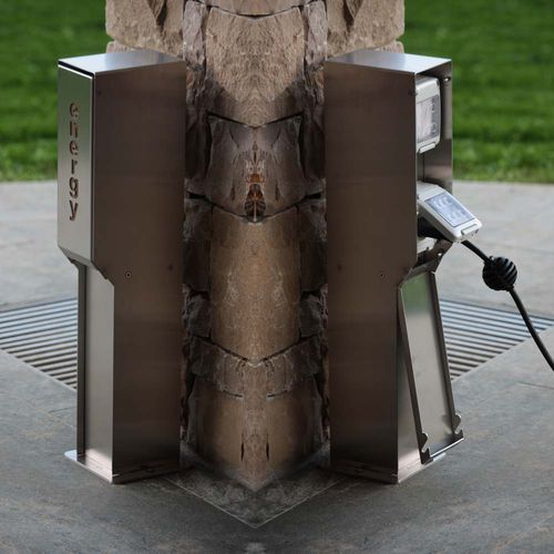 Electrical distribution bollard - MR. HELP - Inverlight Srl - stainless steel / for public space / outdoor