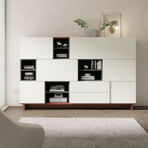Contemporary sideboard - ON APARADOR 15 - VIVE - MUEBLES VERGE S.L. - matte lacquered wood / with shelf / custom
