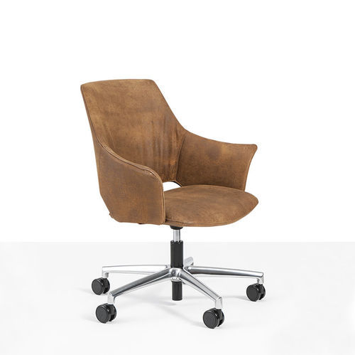 Contemporary visitor armchair - WINDSOR - Moschella Sedute Srl - leather / polyurethane / steel