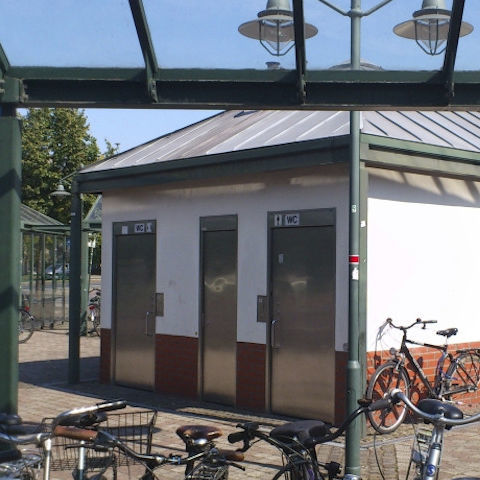 Toilet kiosk - HERING Sanikonzept GmbH - outdoor / steel / stainless steel