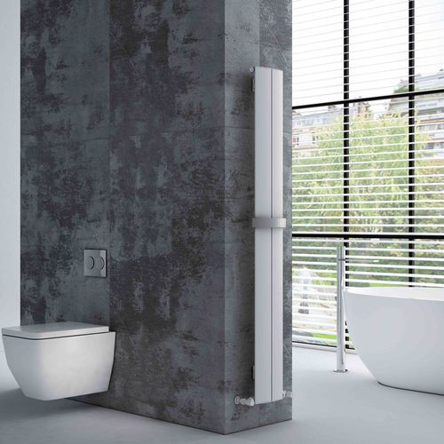 Hot water towel heater/radiator - PLAY BATH - Carisa Designer Radiators - 0...500 w / contemporary / aluminum