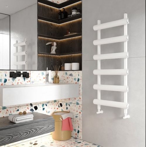 Hot water towel radiator - MOON - Carisa Designer Radiators - 0...500 w / contemporary / aluminum