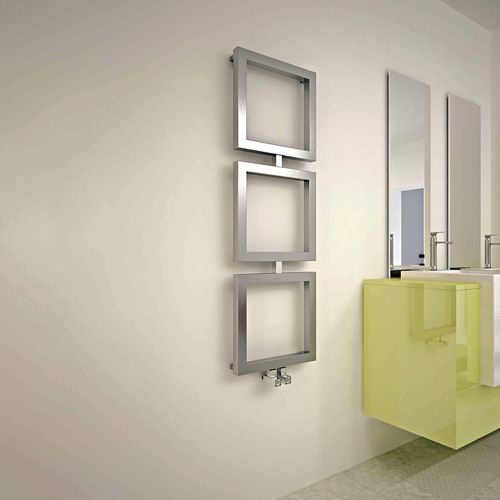 Hot water towel radiator - CARISA RUMA - Carisa Designer Radiators - 0...500 w / contemporary / stainless steel